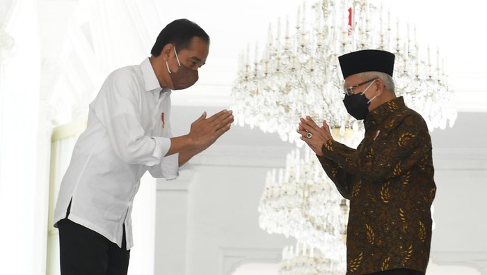  Presiden Joko Widodo (Jokowi) berencana melaksanakan salat Idul Fitri bersama keluarga di Solo