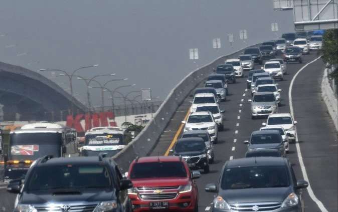 Hal ini untuk mendorong kepatuhan masyarakat dalam membayar pajak kendaraan