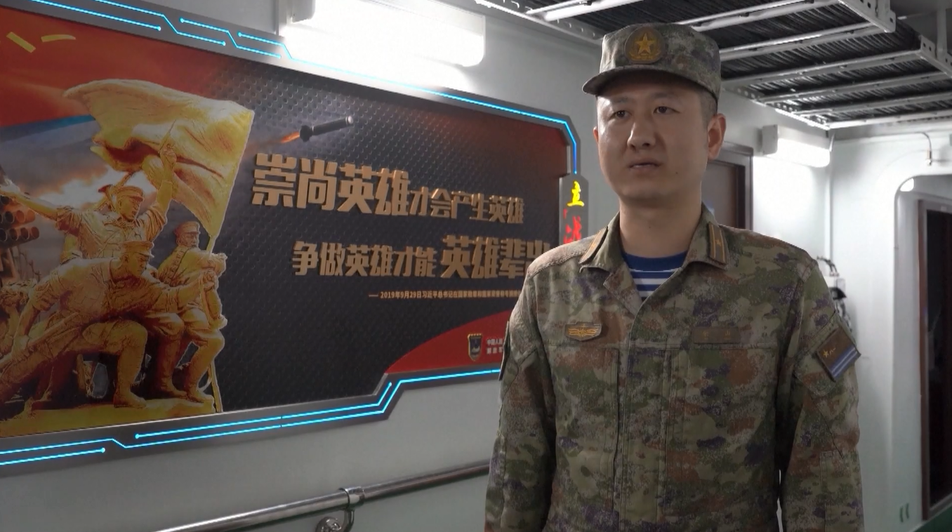 Kapal-kapal Baru Angkatan Laut PLA Tiongkok Gelar Latihan di Laut Tiongkok Selatan