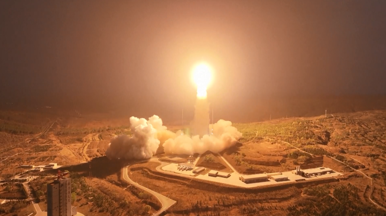 Tiongkok Luncurkan Kelompok Satelit Baru untuk Konstelasi Komersial