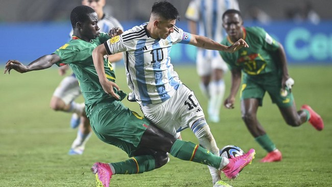 Link live streaming Argentina vs Mali di perebutan peringkat ketiga Piala Dunia U-17 2023 malam ini bisa diketahui dari artikel ini Berikut link live streaming Argentina vs Mali di Piala Dunia U-17 2023