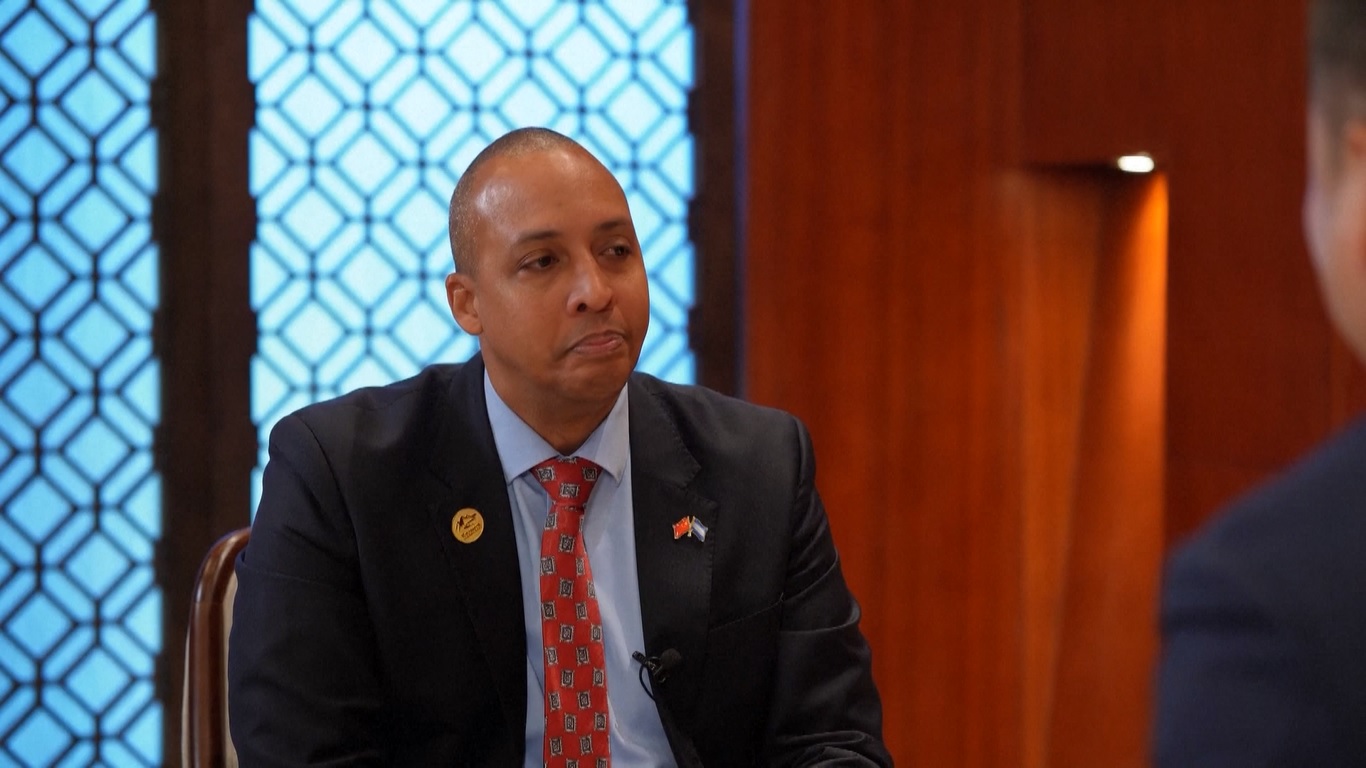 Mereka menggarisbawahi komitmen negara mereka terhadap prinsip tersebut dan dukungan mereka terhadap integritas teritorial Tiongkok