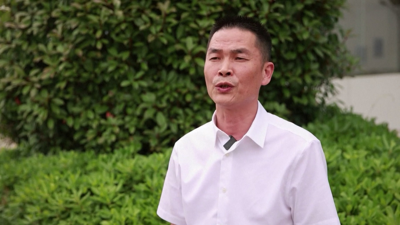 Menurut dokumen pusat No