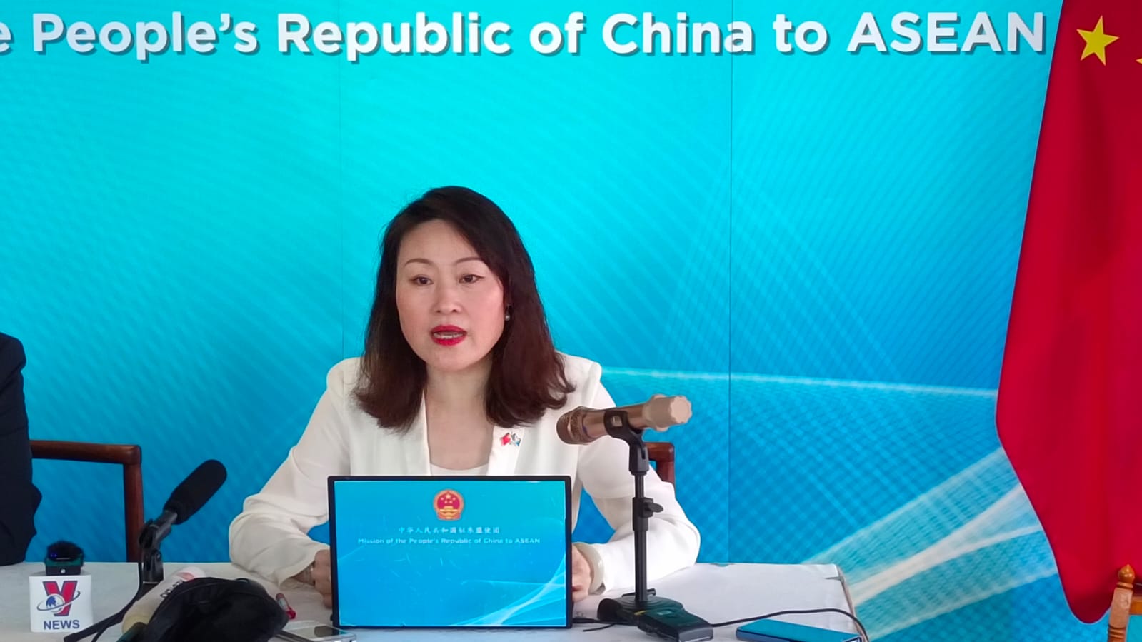 Hal itu merujuk pada keberhasilan Tiongkok membangun proyek penting seperti Kereta Api China-Laos dan Kereta Cepat Jakarta-Bandung