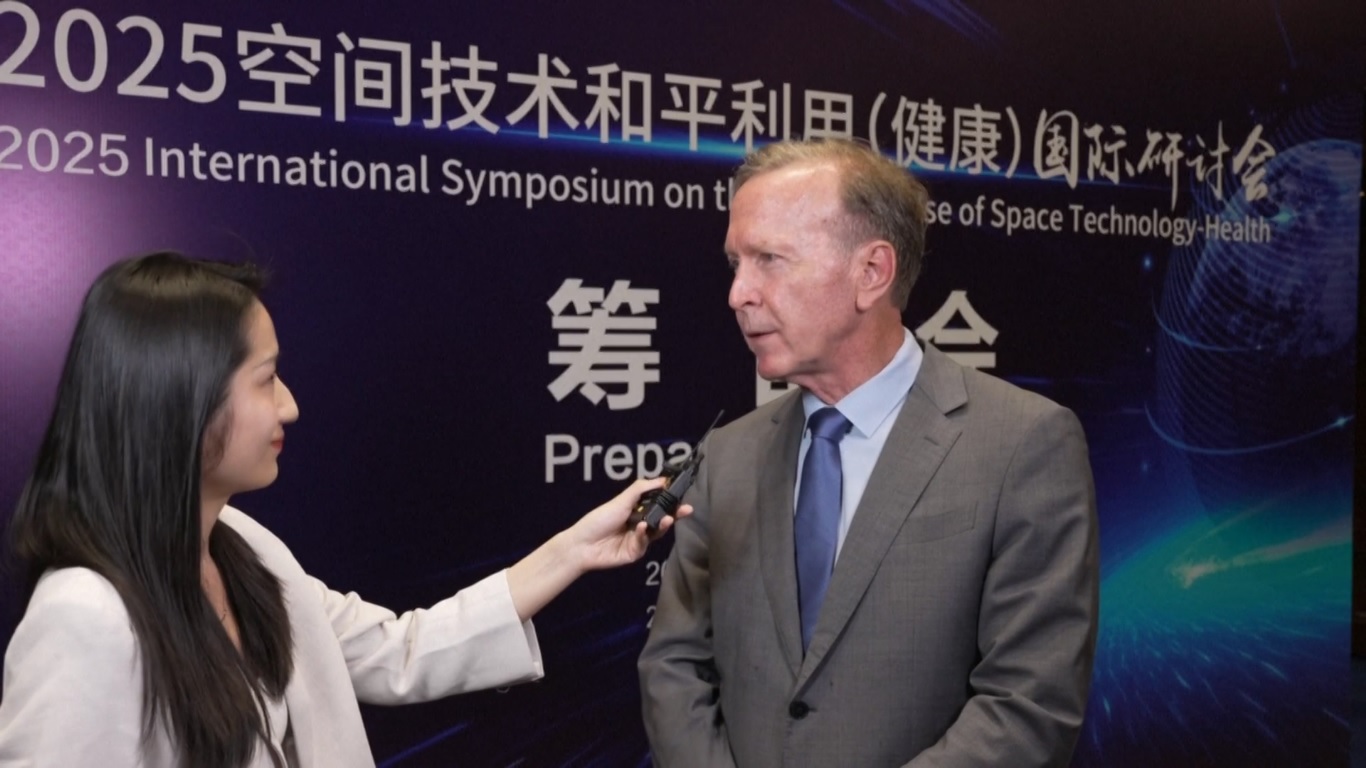 Ia menyatakan keyakinannya bahwa Tiongkok akan terus berkembang dan makmur