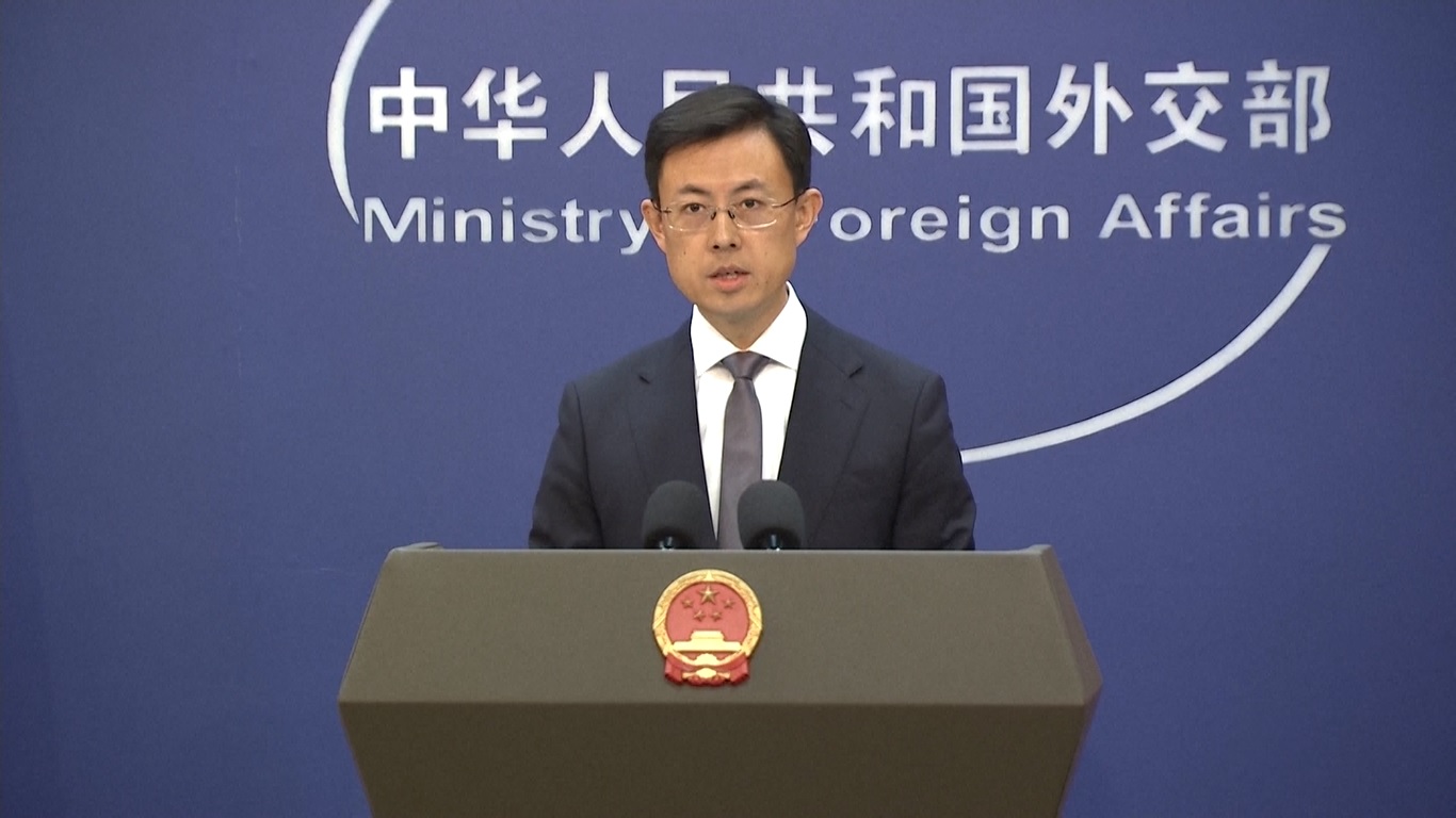 Ding akan melakukan perjalanan tersebut atas undangan Klaus Schwab