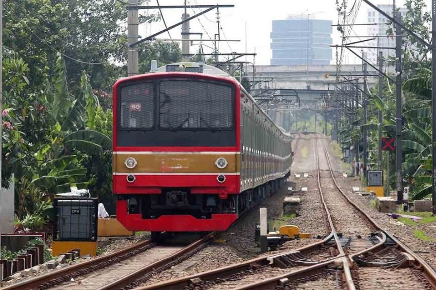 PT Kereta Commuter Indonesia (KCI) atau KAI Commuter bicara alasan pilih impor KRL dari Tiongkok dibandingkan dengan Jepang