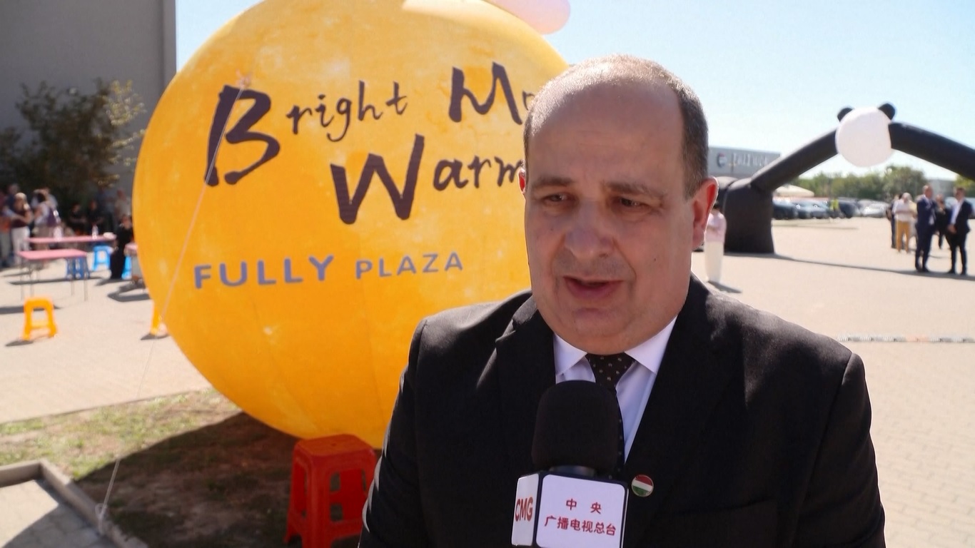 Hongaria dan UEA Gelar Acara Budaya untuk Rayakan Festival Pertengahan Musim Gugur Tiongkok