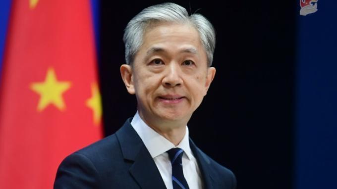 Wang Wenbin menunjukkan tahun ini adalah genap 20 tahun penggalangan Kemitraan Strategis Komprehensif Tiongkok-UE