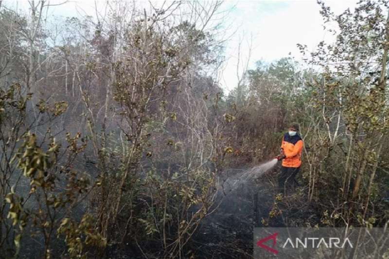 Penerapan teknologi modifikasi cuaca yang dahulu dikenal sebagai teknologi hujan buatan