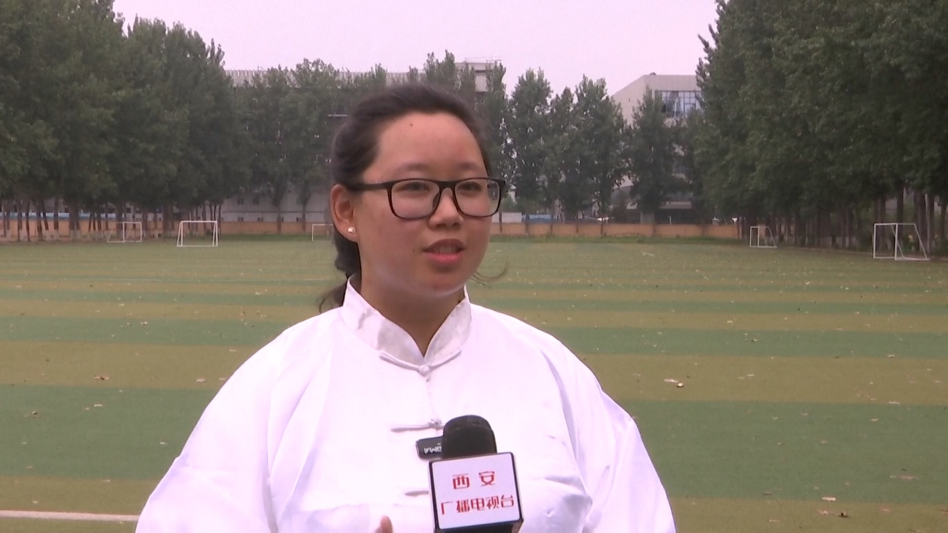 Acara ini memungkinkan para siswa muda dari Kazakhstan untuk merasakan budaya dan makanan tradisional Tiongkok