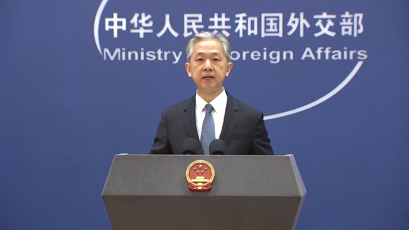 Di bawah bimbingan para pemimpin kedua negara