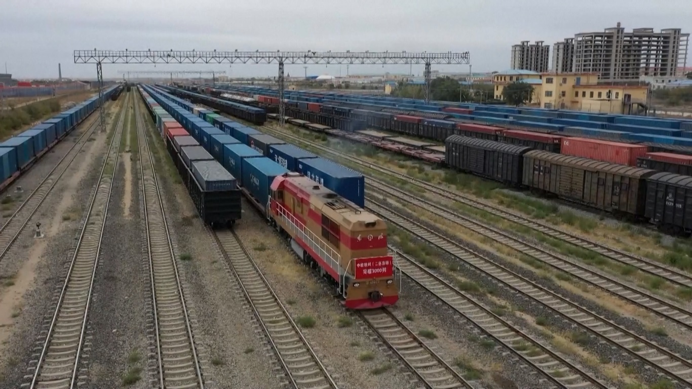 Pelabuhan Perbatasan Tiongkok-Mongolia Tangani Lebih dari 3.000 Kereta Barang Tiongkok-Eropa Tahun Ini