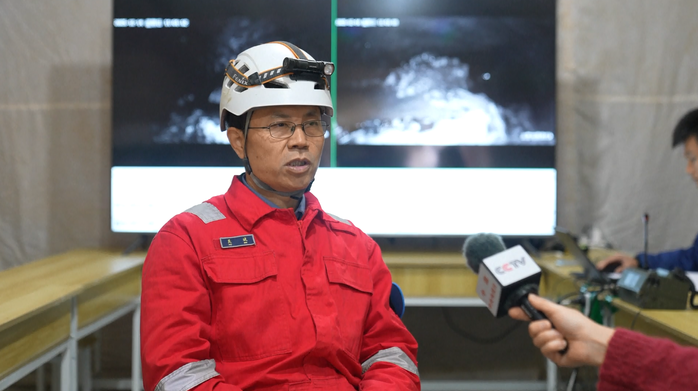 Pelatihan CAVES Pertama untuk Astronaut Tiongkok Berakhir di Daerah Pegunungan