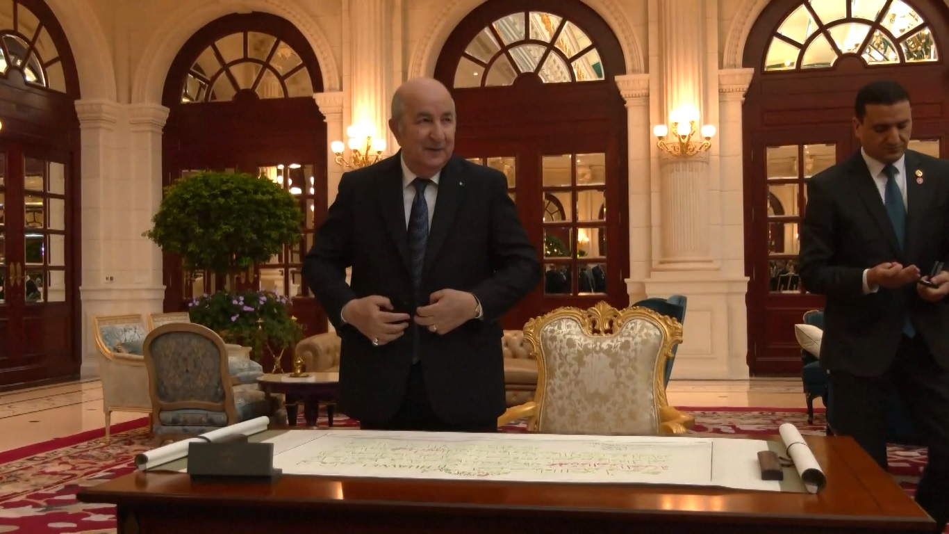 Tahun ini menandai ulang tahun ke-65 hubungan diplomatik antara Tiongkok dan Aljazair