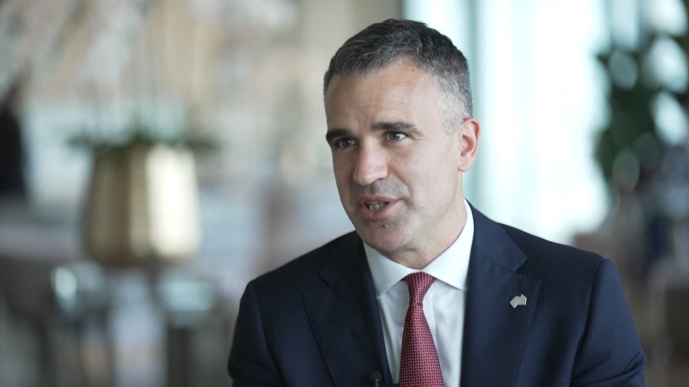 Malinauskas tiba di Tiongkok pada hari Minggu (17/9) lalu dengan delegasi perdagangan besar yang akan singgah di Beijing