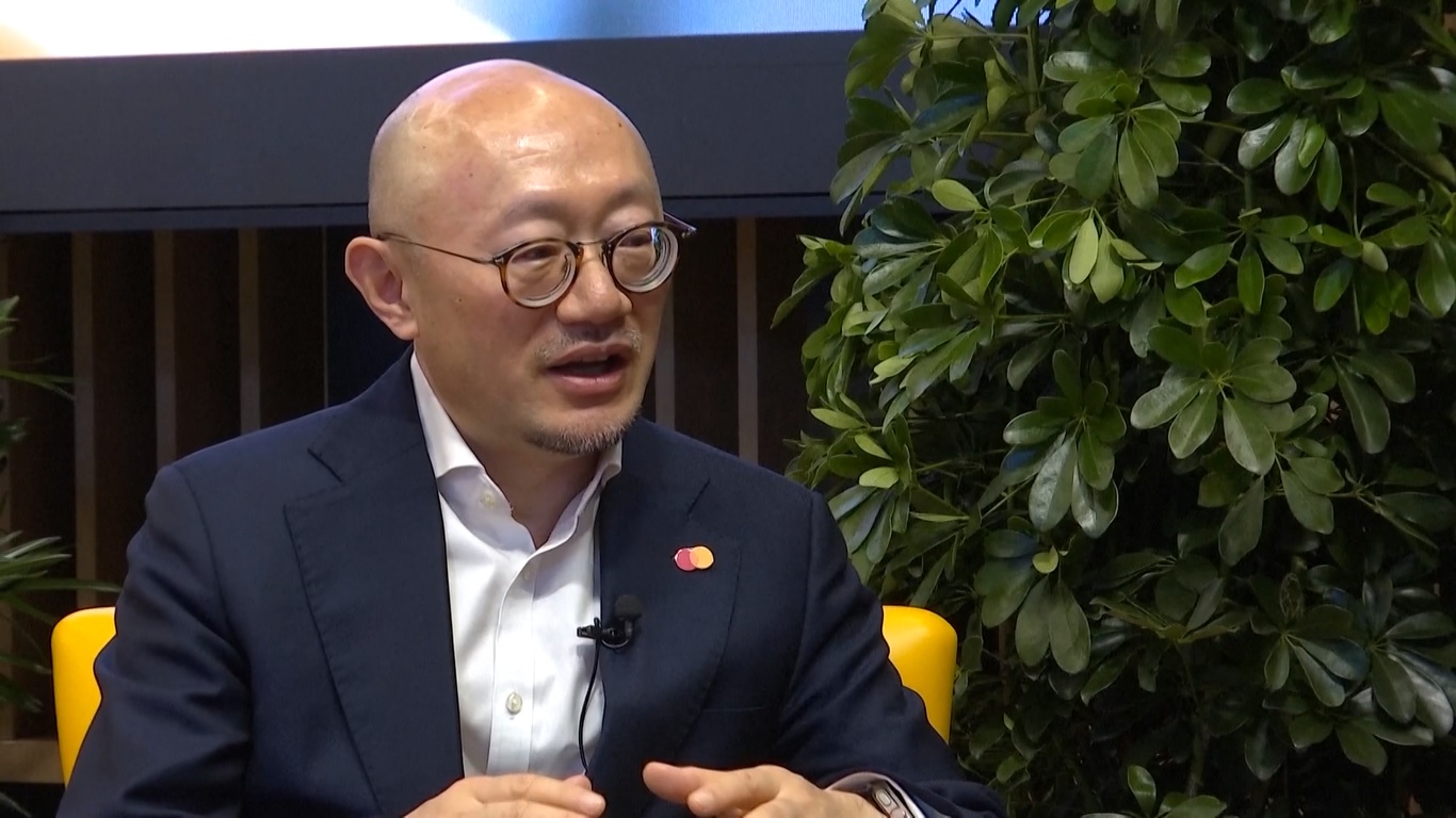 Mastercard juga memuji kemajuan Tiongkok dalam membuka industri keuangannya