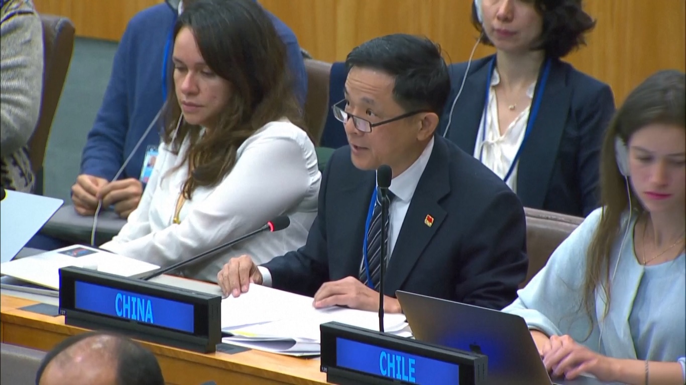 Dai menyerukan kepada semua pihak untuk menghormati sepenuhnya bahwa semua negara memiliki hak untuk memilih jalan mereka sendiri dalam memajukan hak asasi manusia