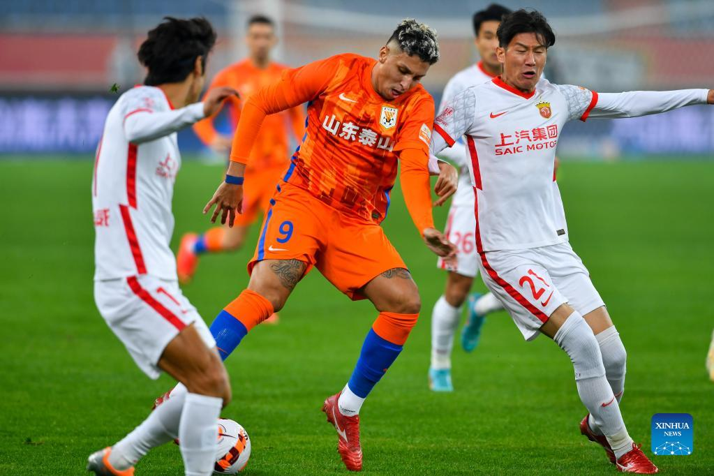 Juara bertahan Shandong Taishan mengalahkan Shanghai Port 3-1 pada putaran ke-20 Liga Super Tiongkok (CSL) 2022