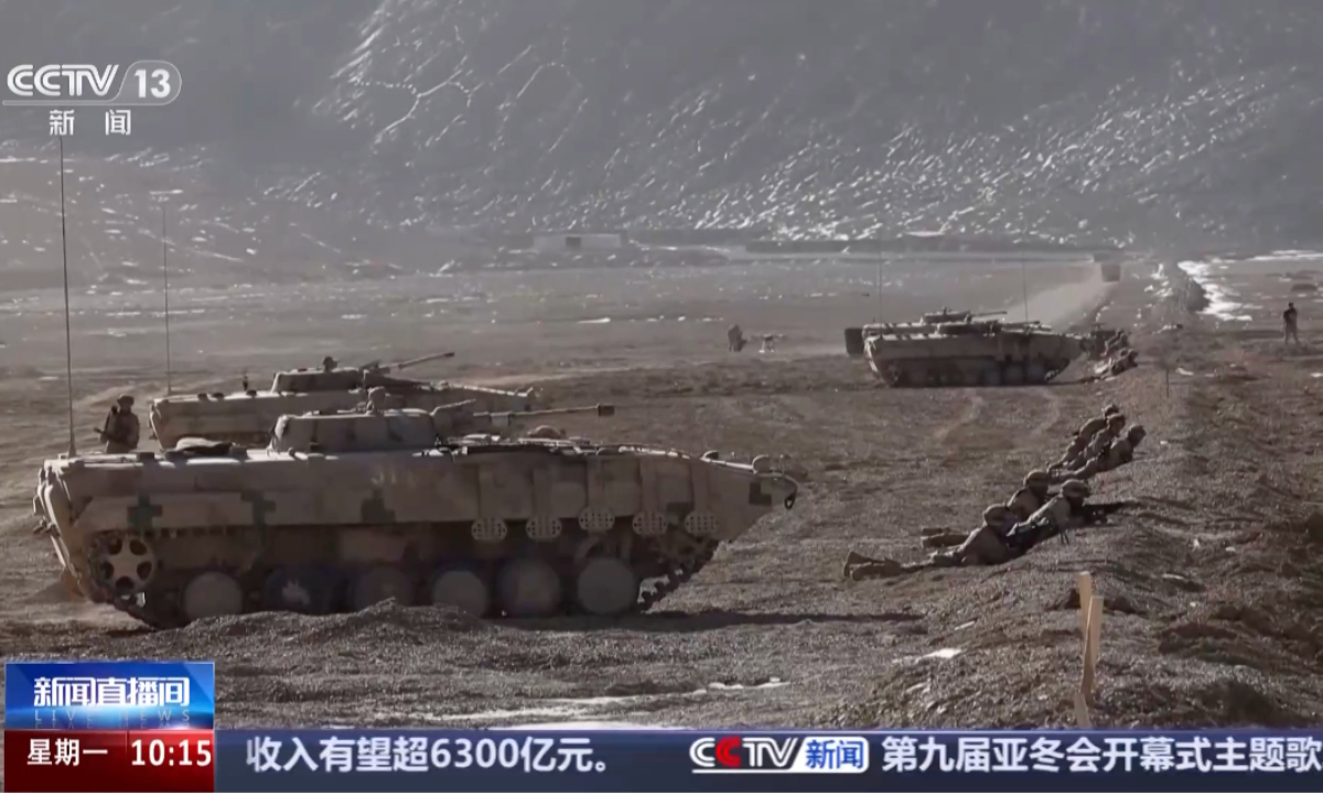 Latgab ini melibatkan pesawat nirawak