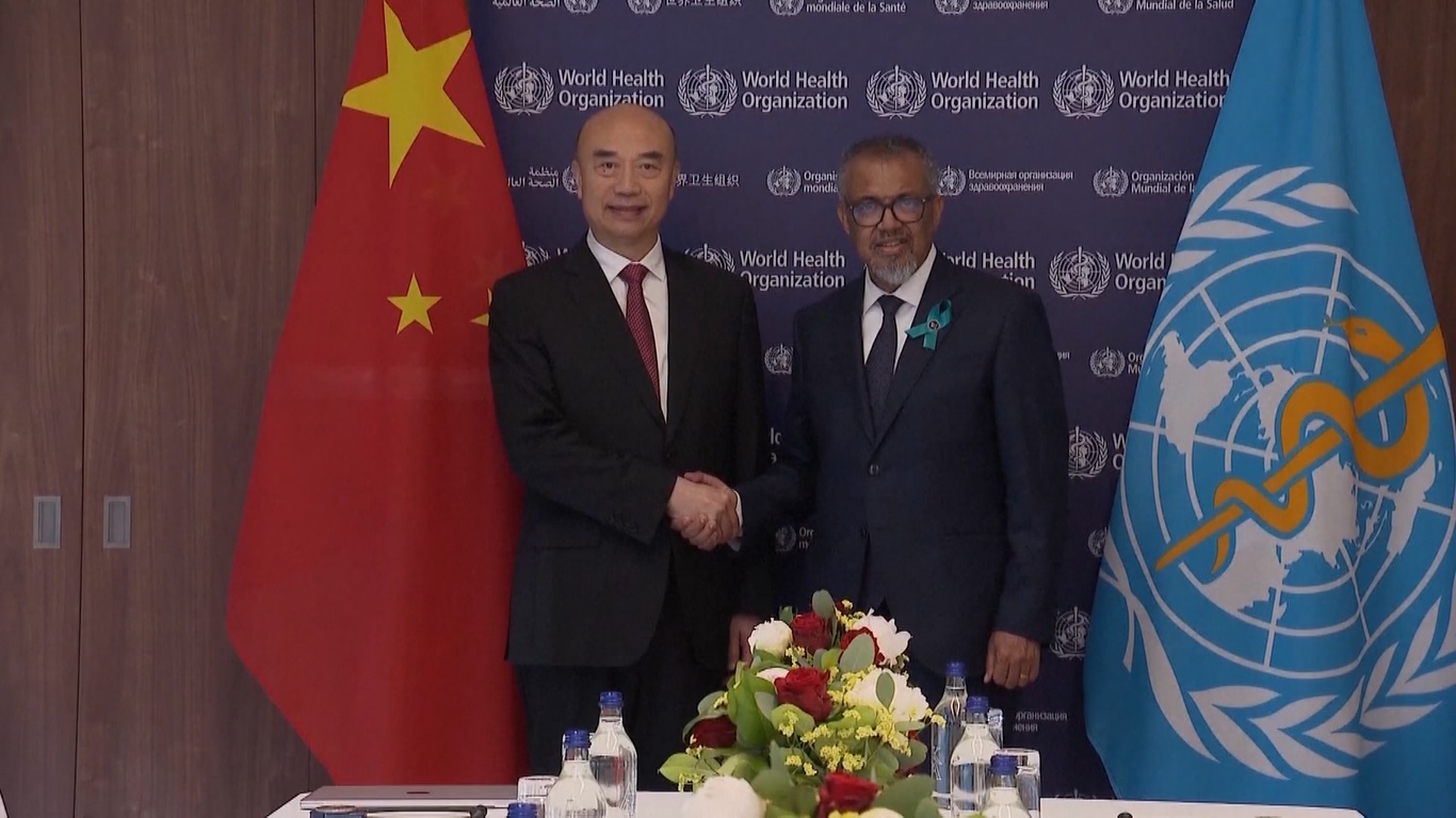 Liu menegaskan kembali dukungan kuat Tiongkok terhadap peran koordinasi utama WHO dalam tata kelola kesehatan global saat bertemu dengan Tedros