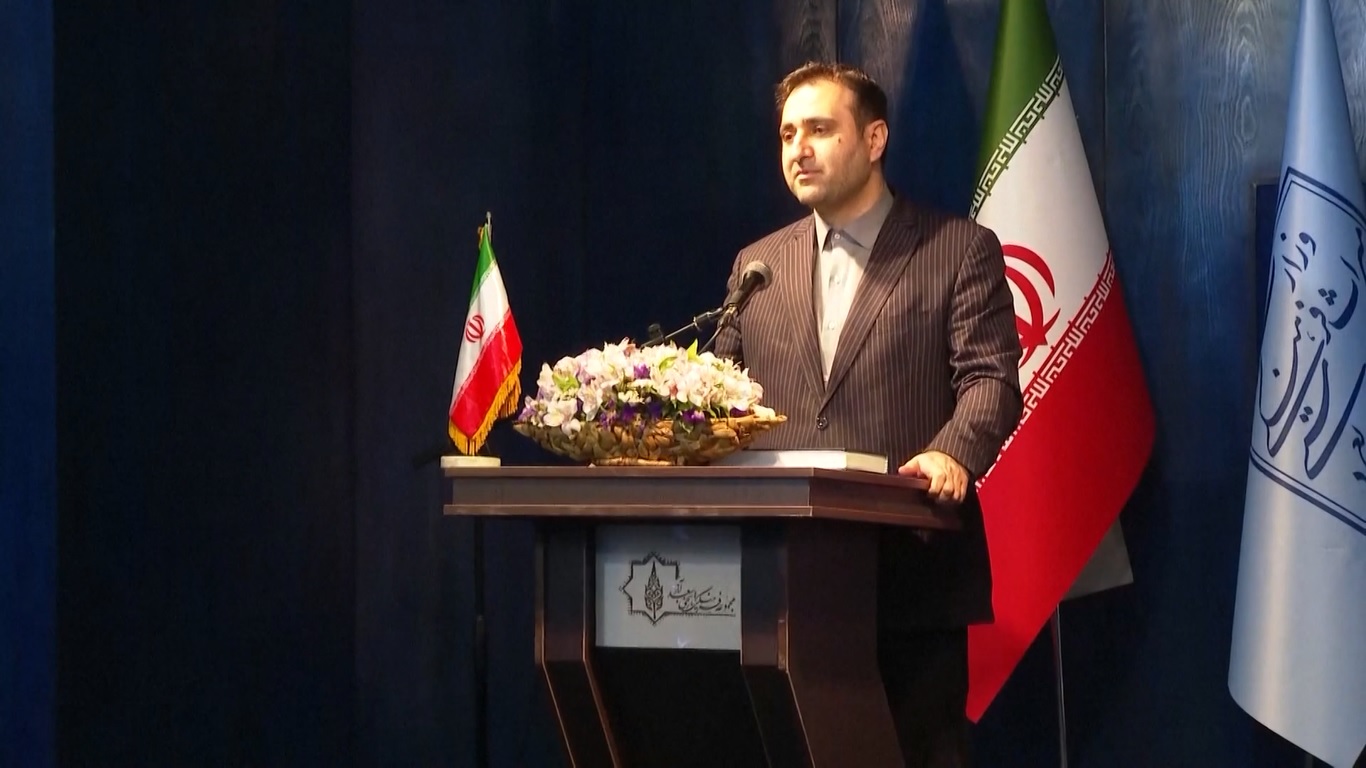 Kementerian Kebudayaan dan Pariwisata Iran mengadakan upacara penyambutan untuk kelompok wisata Tiongkok di Istana Saadabad yang dihormati waktu di Teheran