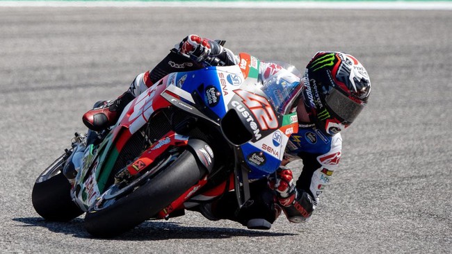 Pembalap LCR Honda Alex Rins terang-terangan menyuarakan kritik terhadap pihak Honda dalam kaitan dengan Marc Marquez