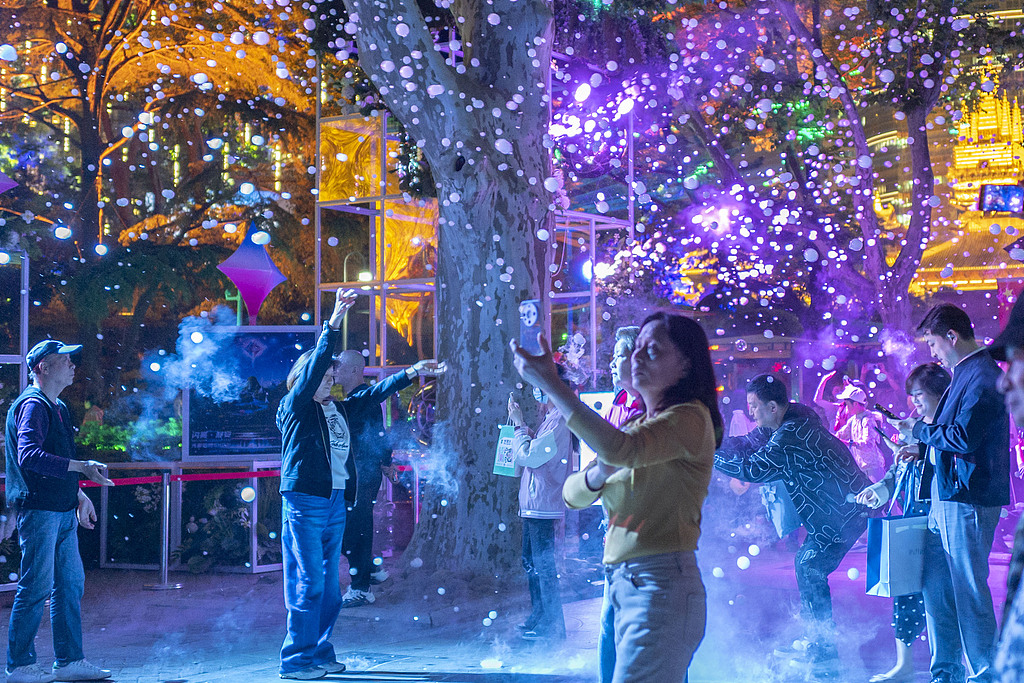 Pertunjukan cahaya akan hadir di Shanghai pada liburan ini! Dari tanggal 1 hingga 11 Mei