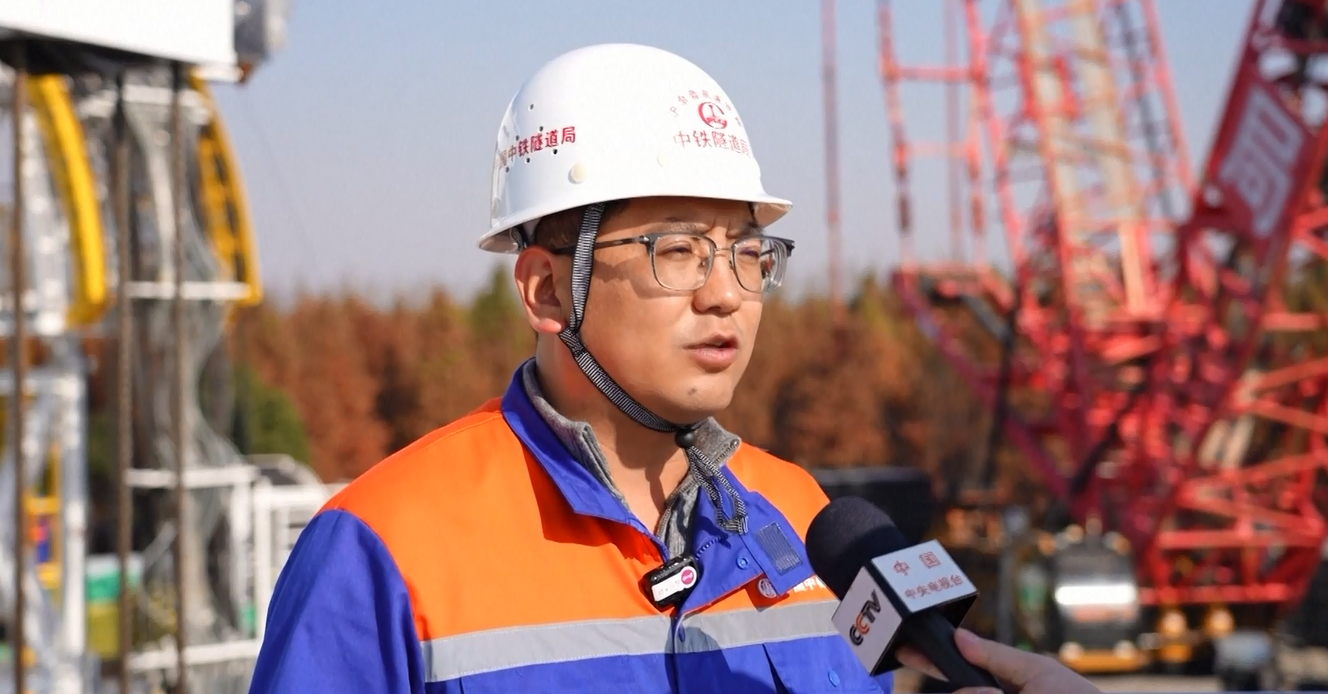 Mesin Bor Berdiameter Terbesar di Dunia Mulai Digunakan untuk Terowongan Kereta Api Sungai Yangtze