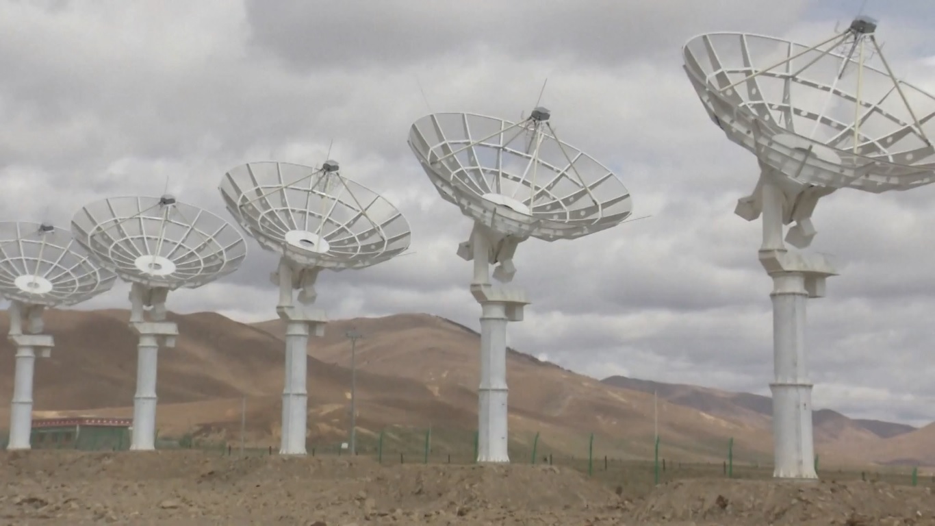 Ini merupakan teleskop pencitraan radio surya terbesar dan terkuat di dunia