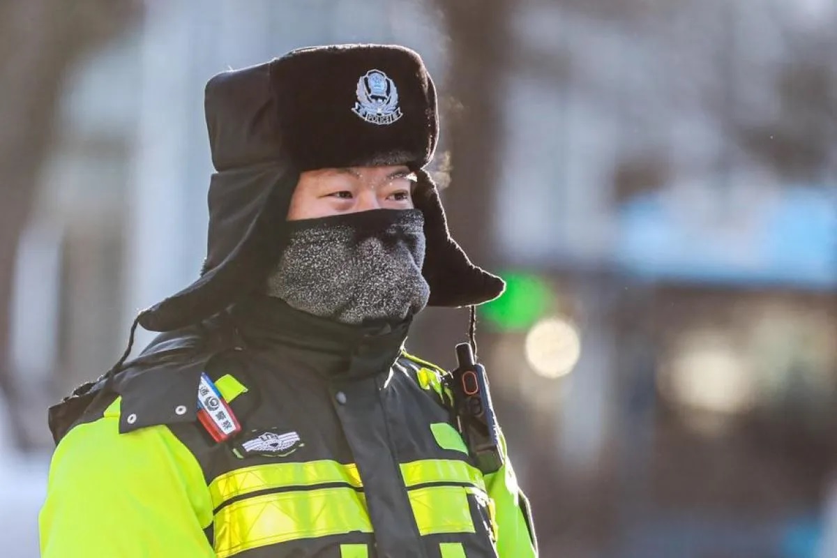 Tiongkok Siap Hadapi Salju dan Angin Kencang