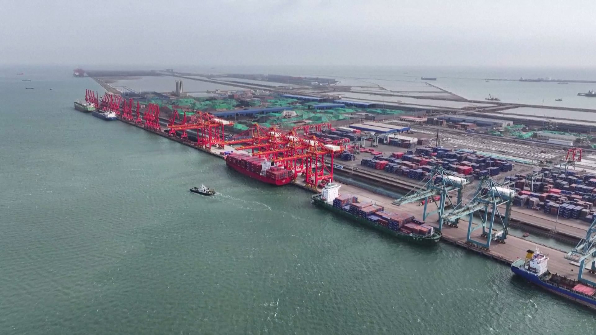 Sebuah rute pelayaran ekspres baru yang menghubungkan Provinsi Hebei di Tiongkok utara dengan pantai barat Amerika Serikat telah diluncurkan