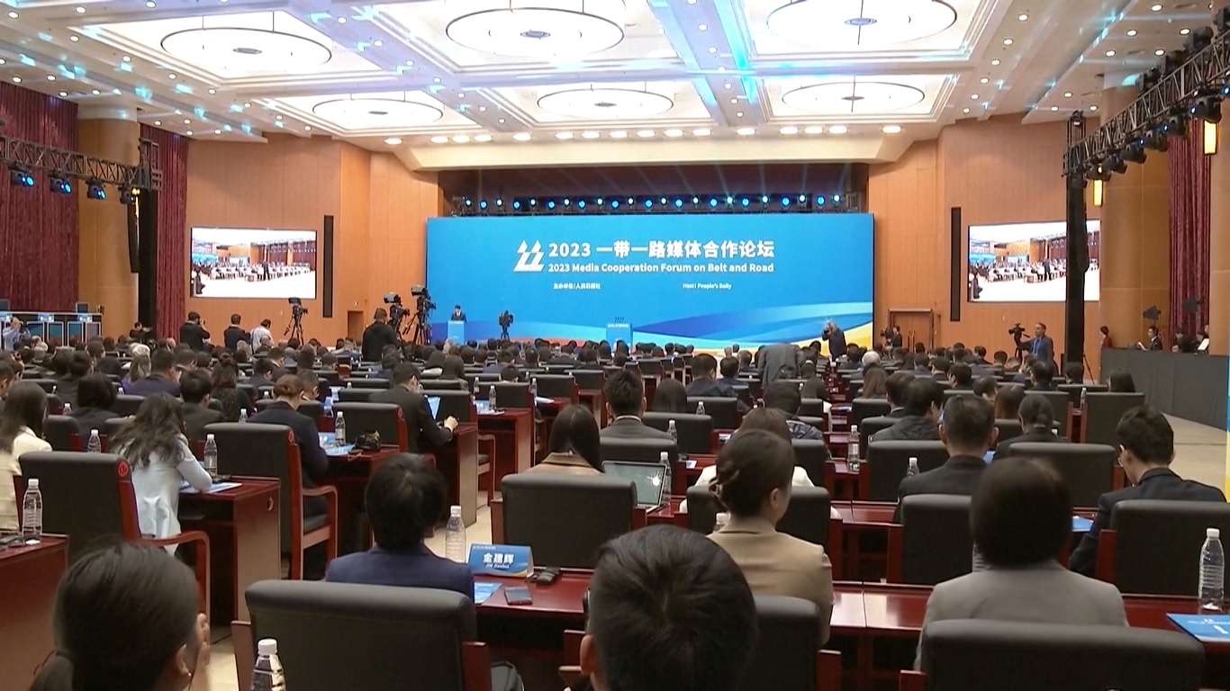 Para peserta dari dalam dan luar negeri sepakat untuk meningkatkan kerja sama di antara media internasional untuk meneruskan semangat Jalur Sutra