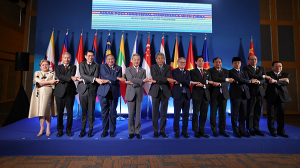 Wang Yi Menyerukan Kerja Sama Tiongkok-ASEAN Yang Lebih Erat Untuk Mengatasi Tantangan