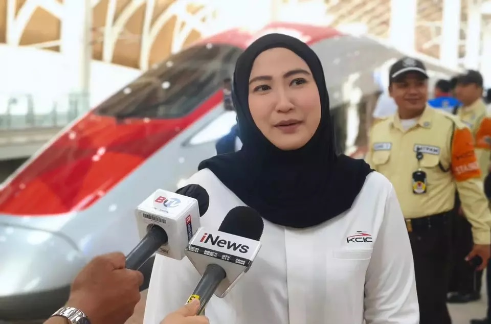 PT KCIC menegaskan pembatalan bisa dilakukan dengan bea tiket yang akan dikembalikan 100%