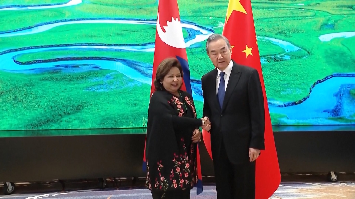 Tiongkok siap bekerja sama dengan Nepal untuk merangkul prospek baru bagi pengembangan hubungan Tiongkok-Nepal dengan memanfaatkan kesempatan peringatan 70 tahun terjalinnya hubungan diplomatik tahun depan