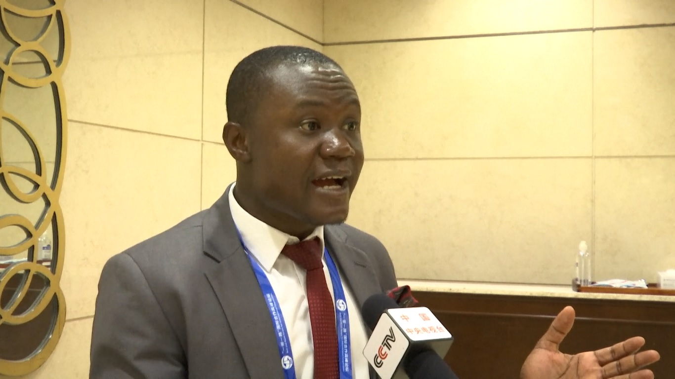 Mereka juga menyatakan kesediaan mereka untuk terus memperkuat komunikasi