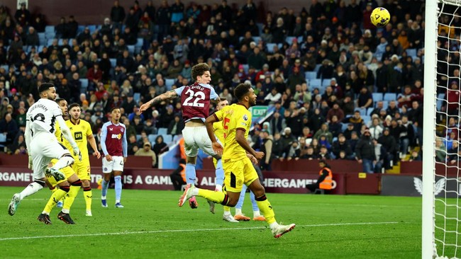 Klasemen Liga Inggris memanas setelah Aston Villa sukses menggusur Liverpool