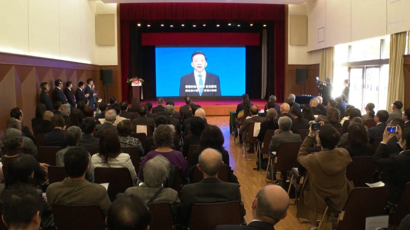 Para peserta menekankan bahwa komitmen Tiongkok untuk memperluas keterbukaan tingkat tinggi dan mendorong kerja sama internasional menyuntikkan stabilitas dan kepastian ke dalam pembangunan global