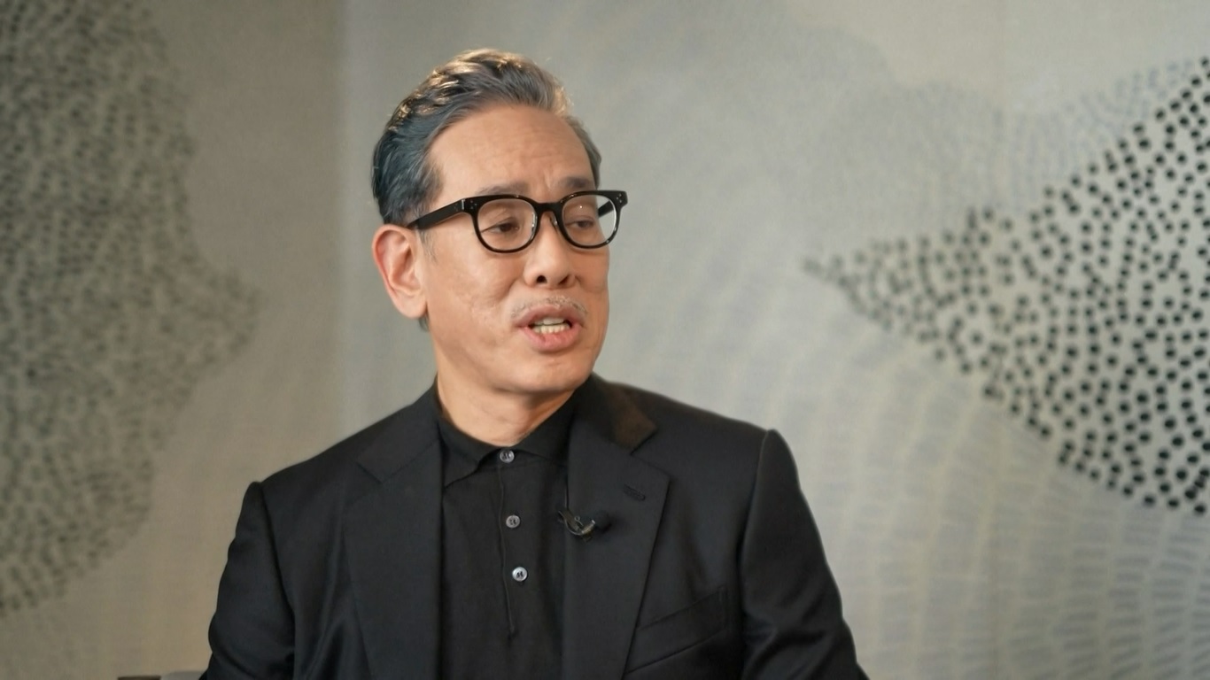 Setelah bekerja di Tiongkok selama sekitar empat dekade