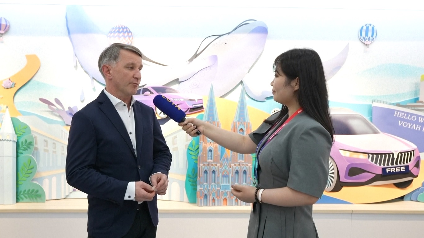 Merek-merek mobil global menunjukkan kehadiran mereka di pameran mobil yang dibuka pada Kamis (25/4) lalu itu dan berlangsung hingga 5 Mei 2024 mendatang