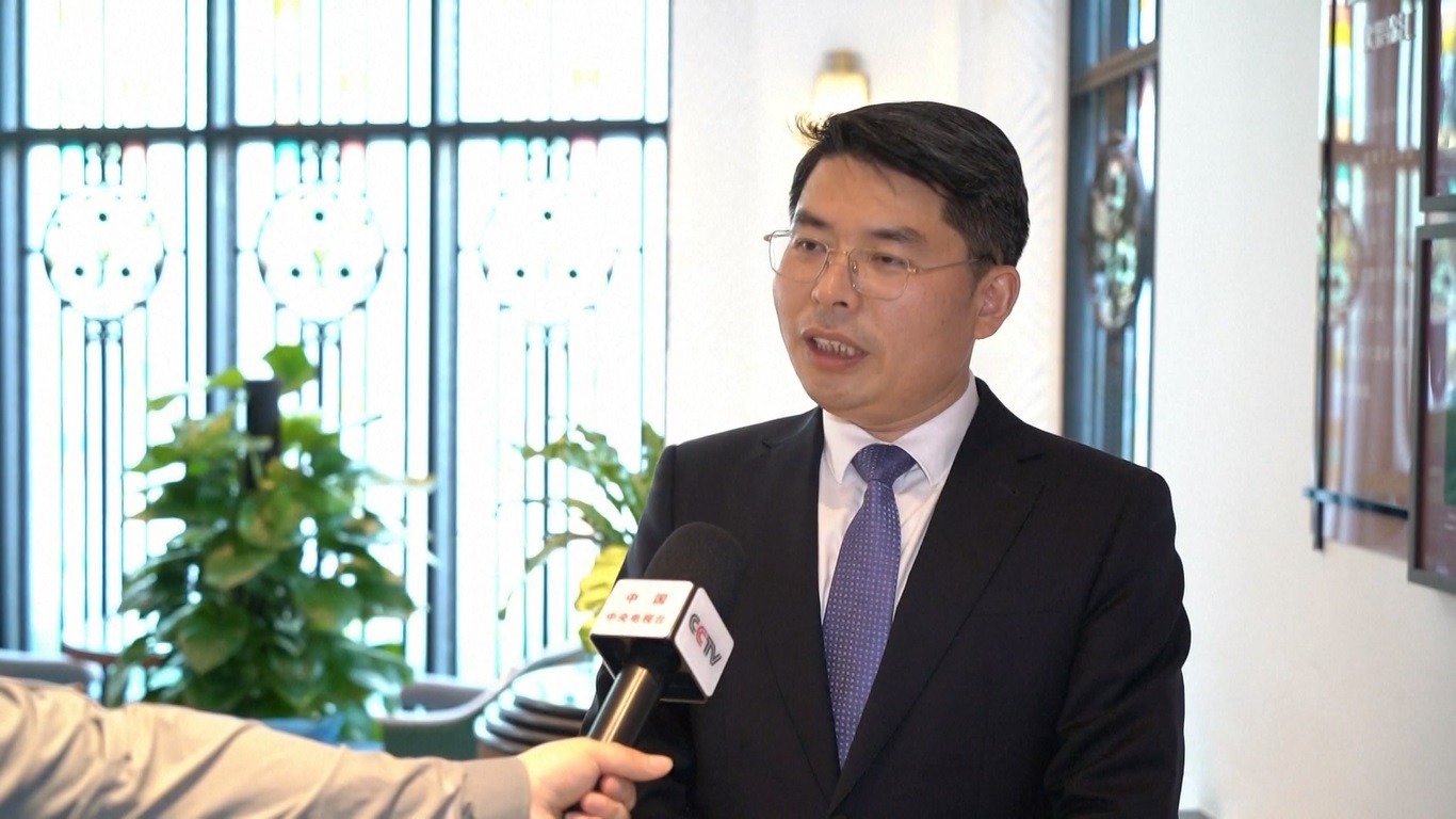 Mereka berbagi solusi untuk serangkaian masalah perkotaan global yang umum di forum itu