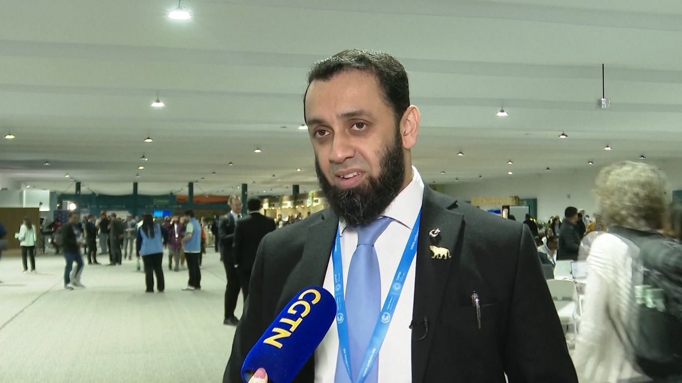 Badan Energi Internasional mengatakan Tiongkok membangun lebih banyak panel surya pada tahun 2023 daripada seluruh dunia jika digabungkan pada tahun 2022