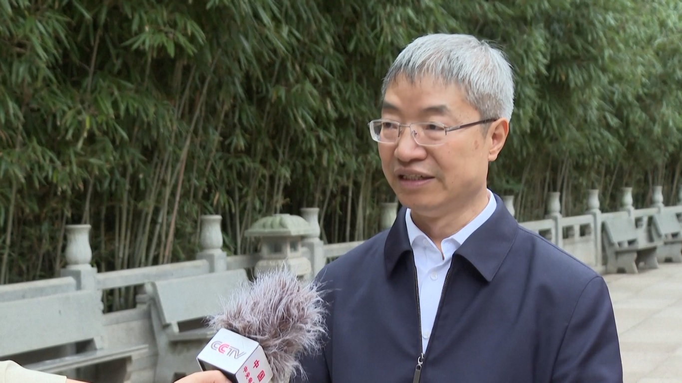 Ia menekankan pentingnya melestarikan budaya tradisional dan mendesak penggunaan metode inovatif untuk melindungi situs bersejarah tersebut bagi generasi mendatang