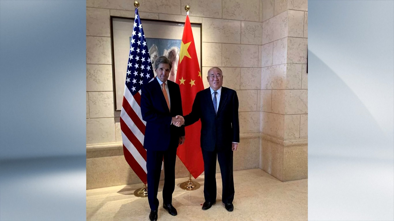 John Kerry tiba di ibukota Tiongkok pada hari Minggu (16/7) untuk memulai kunjungan empat hari