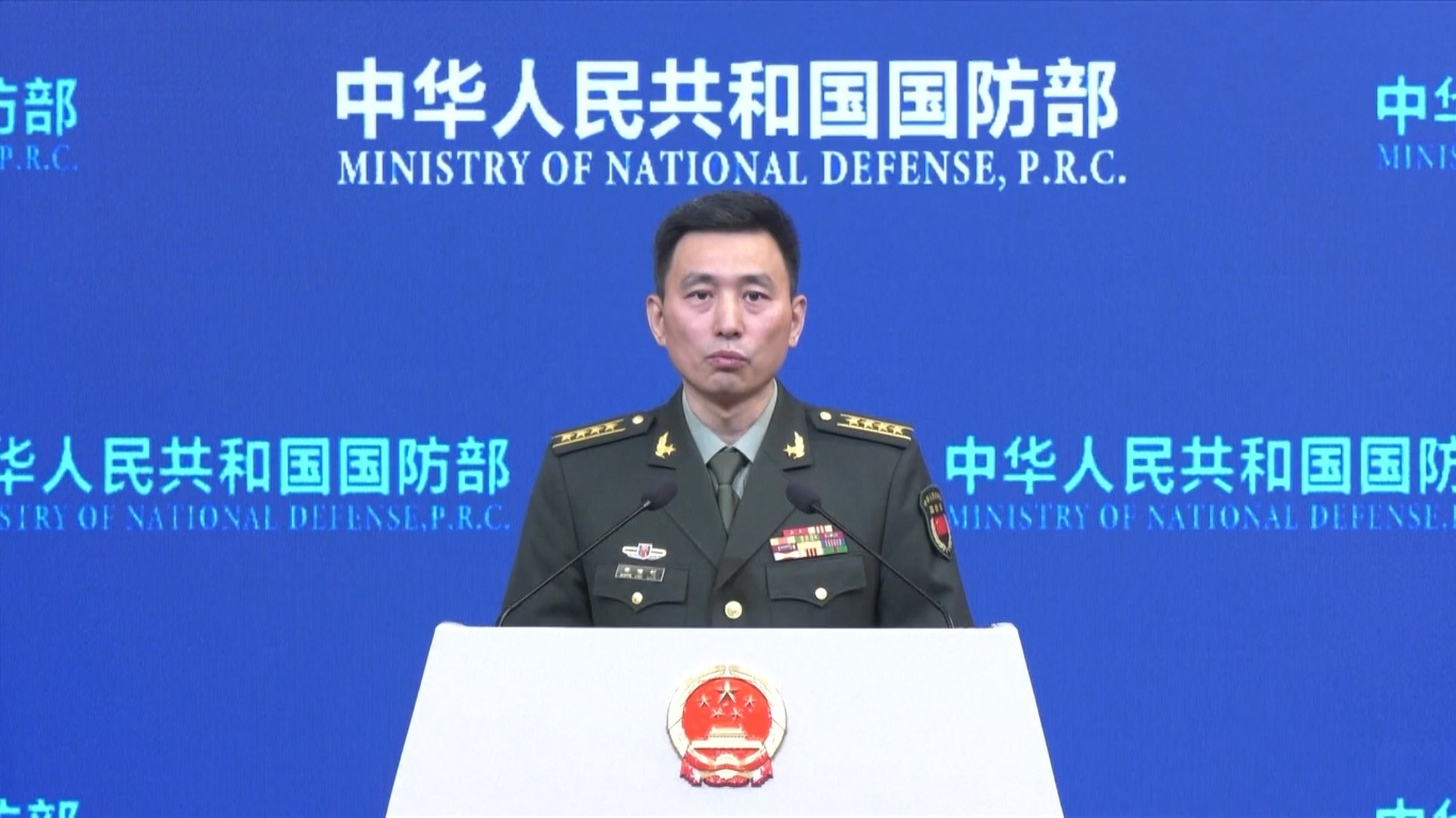 Ia juga memperingatkan bahwa tindakan tersebut merusak masa depan pulau tersebut dan membahayakan kesejahteraan rakyatnya